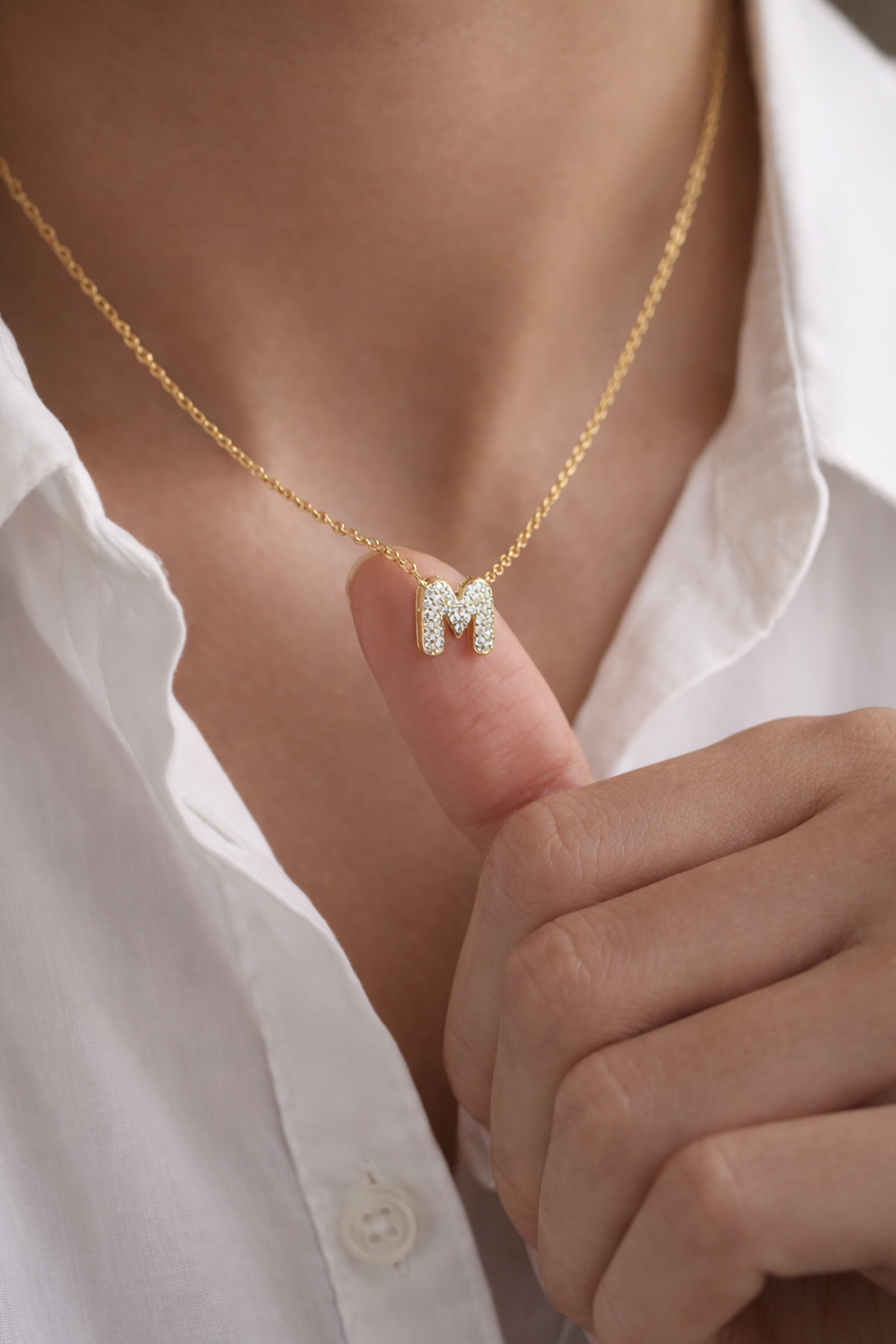 Initial Letter Necklace – Amelie