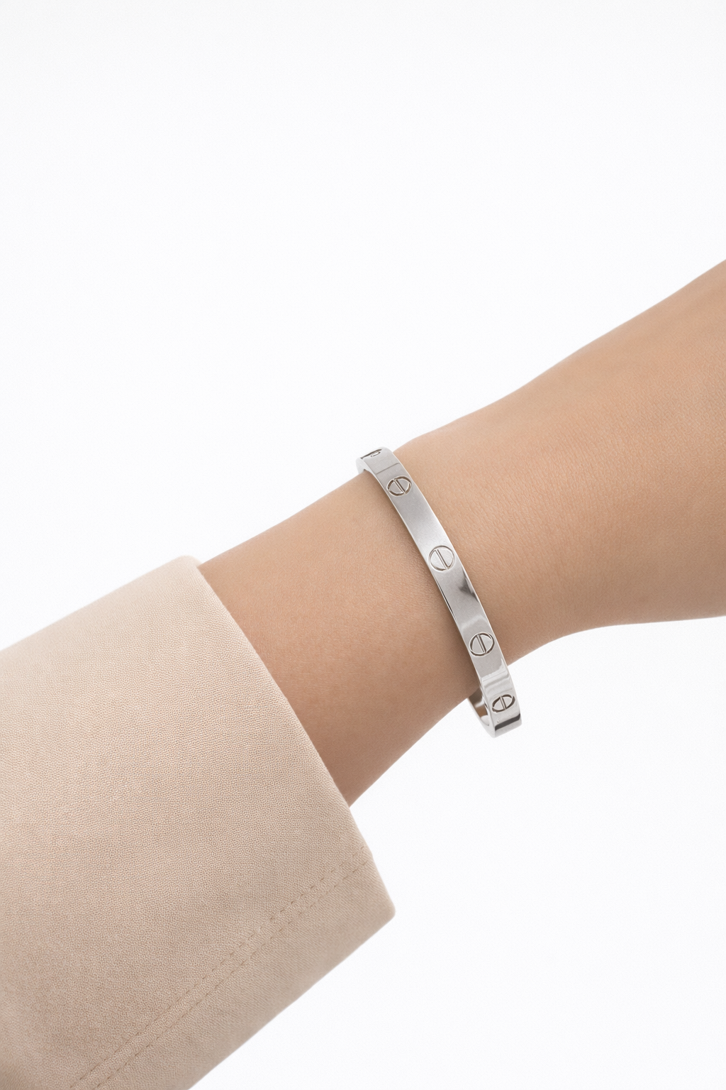 Amelie Screw Bangle