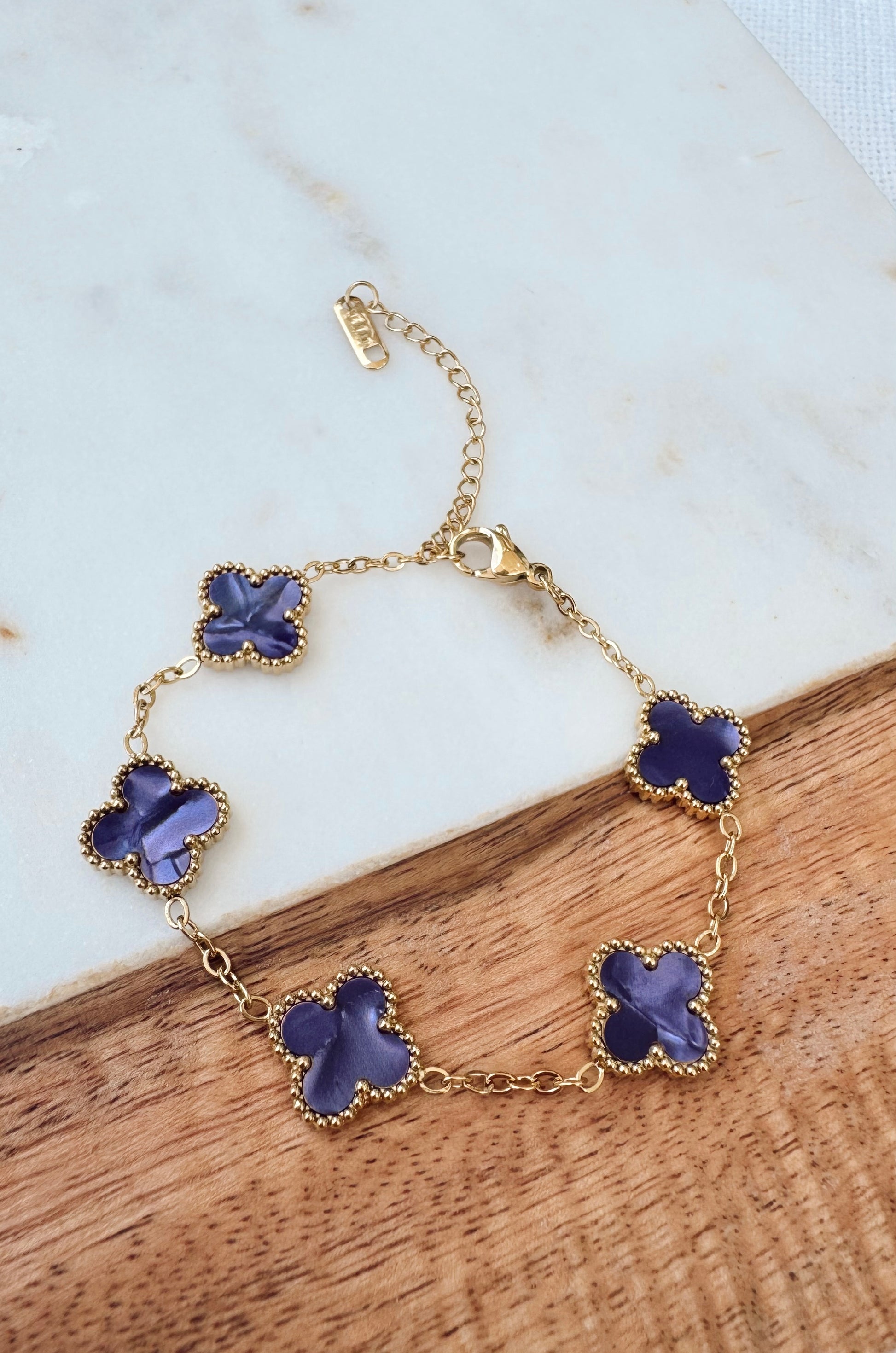 Purple Clover Bracelet – Elegant Luck Charm