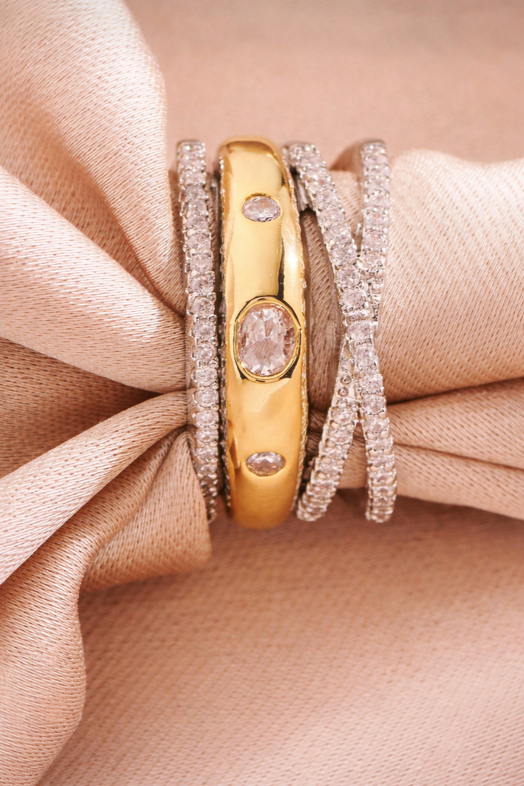 Eclat Harmony Ring