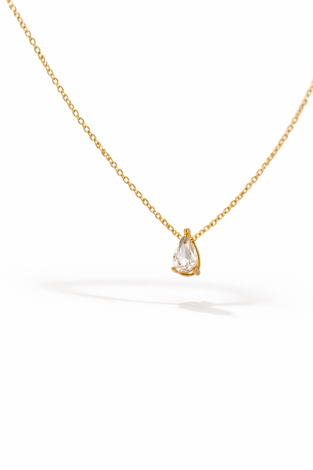 Lumiere Drop Necklace