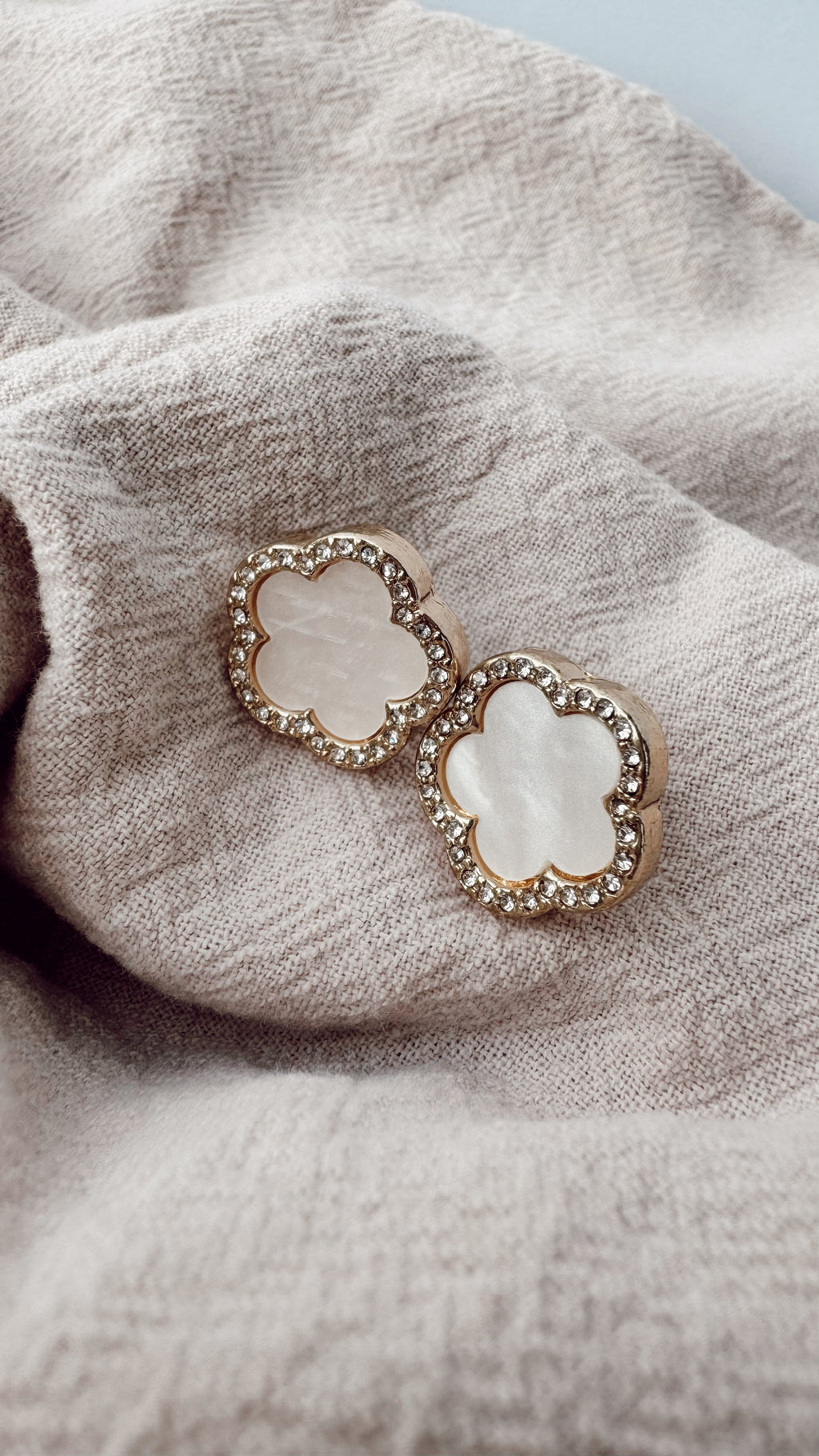White clover earrings