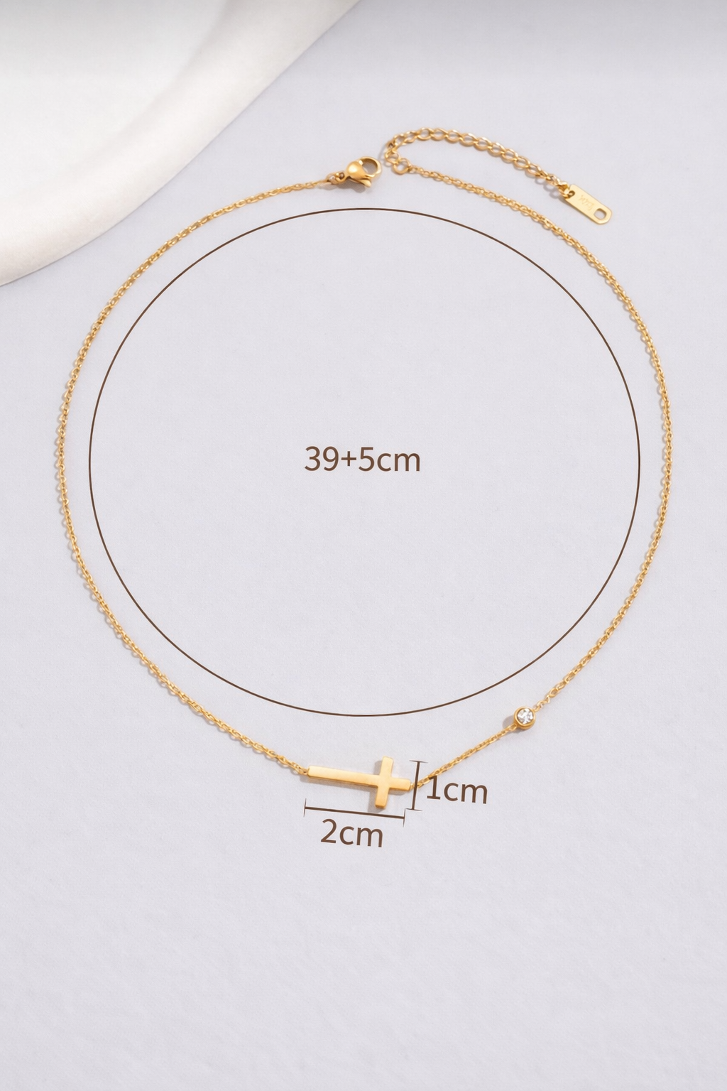 Minimal Cross Necklace
