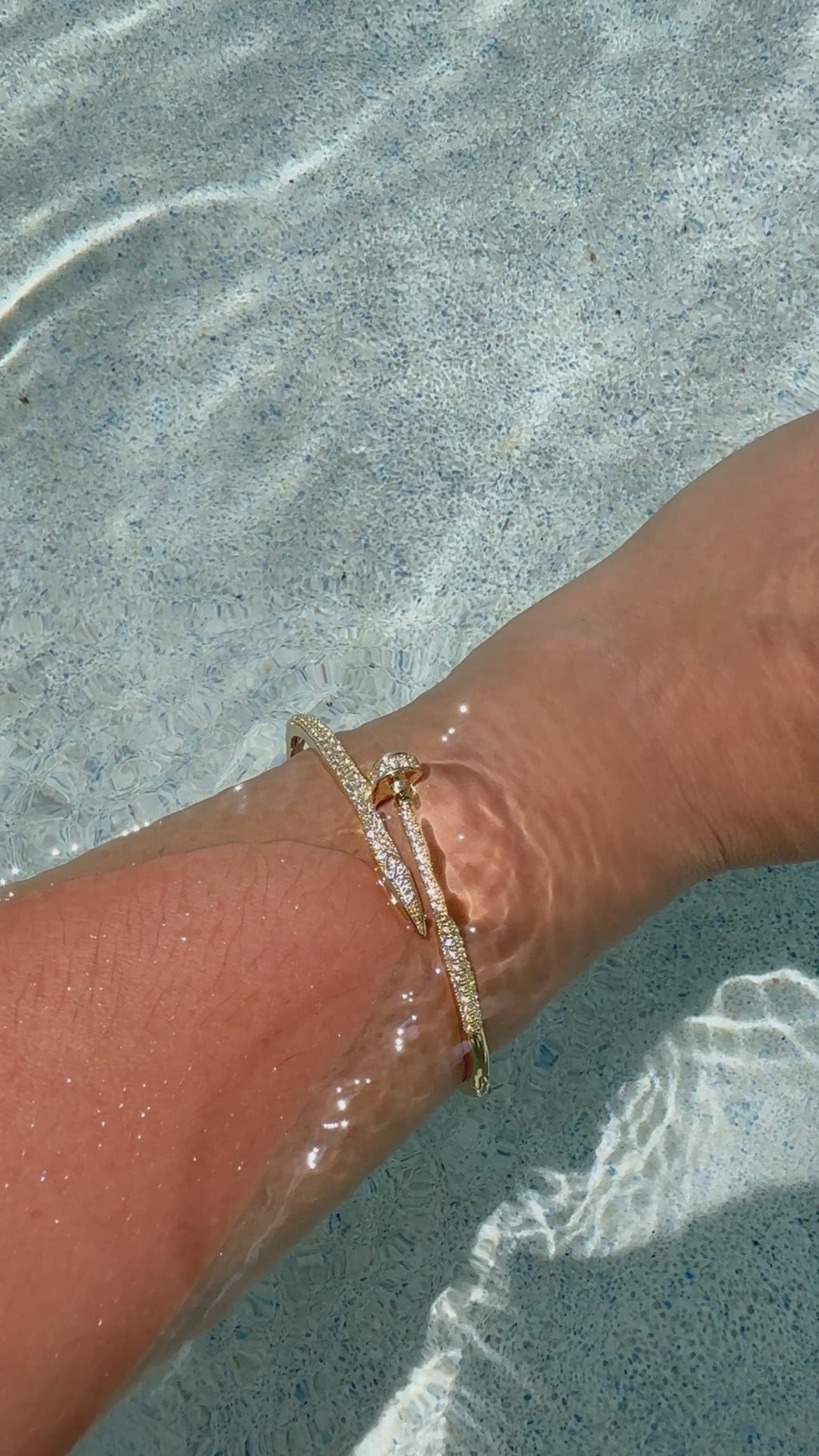 Nail Luxe Bracelet